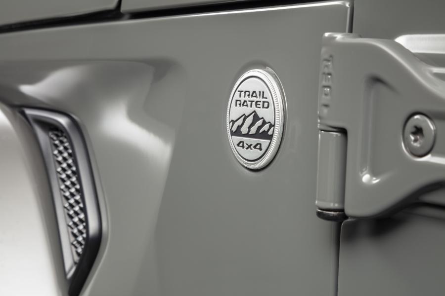 Детали экстерьера Jeep Wrangler Unlimited Overland (JL) 2019 года  (LA) (фото 10 из 36)